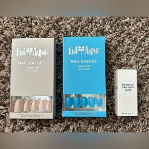 Red Aspen Nail Dashes - Nude and Blue Press-On Nails